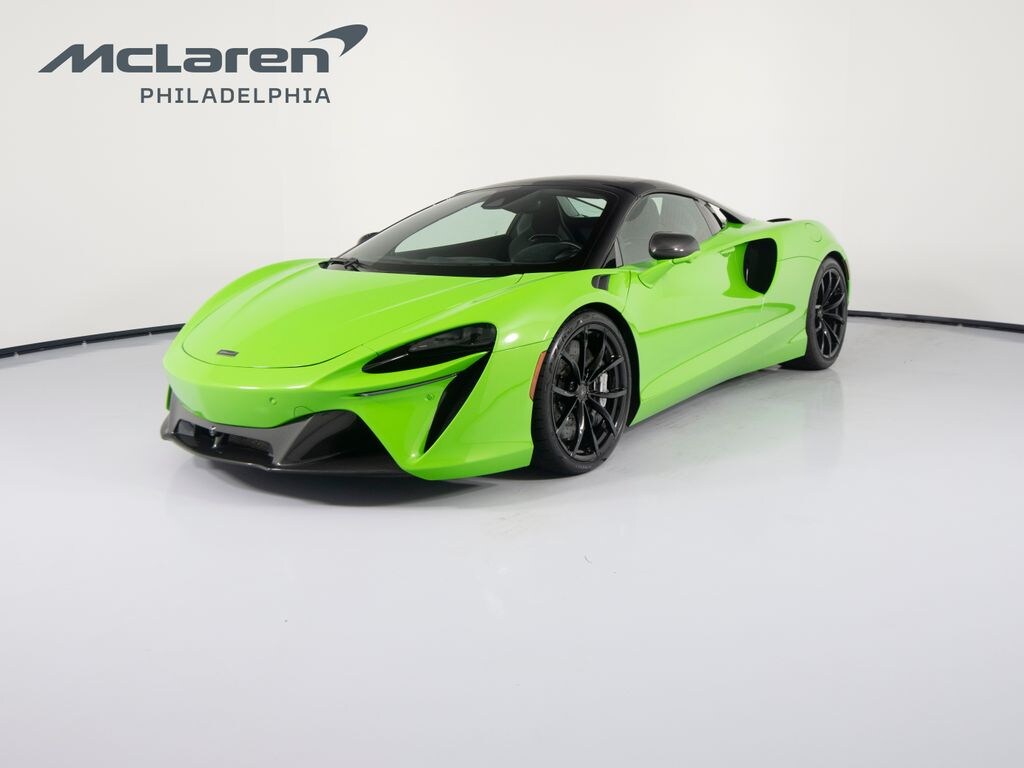 New 2025 McLaren Artura Coupe