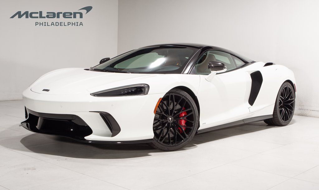 2025 McLaren GTS Base