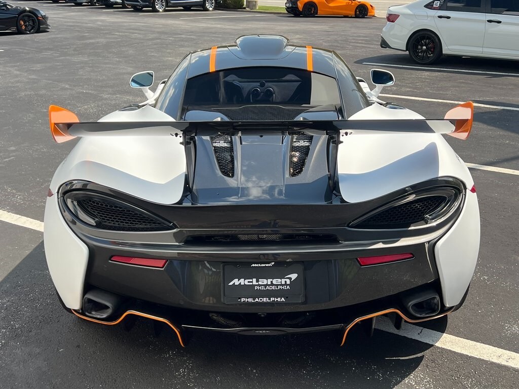 2020 Mclaren 620R photo 3