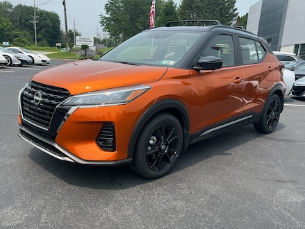 2023 Nissan Kicks SR SUV