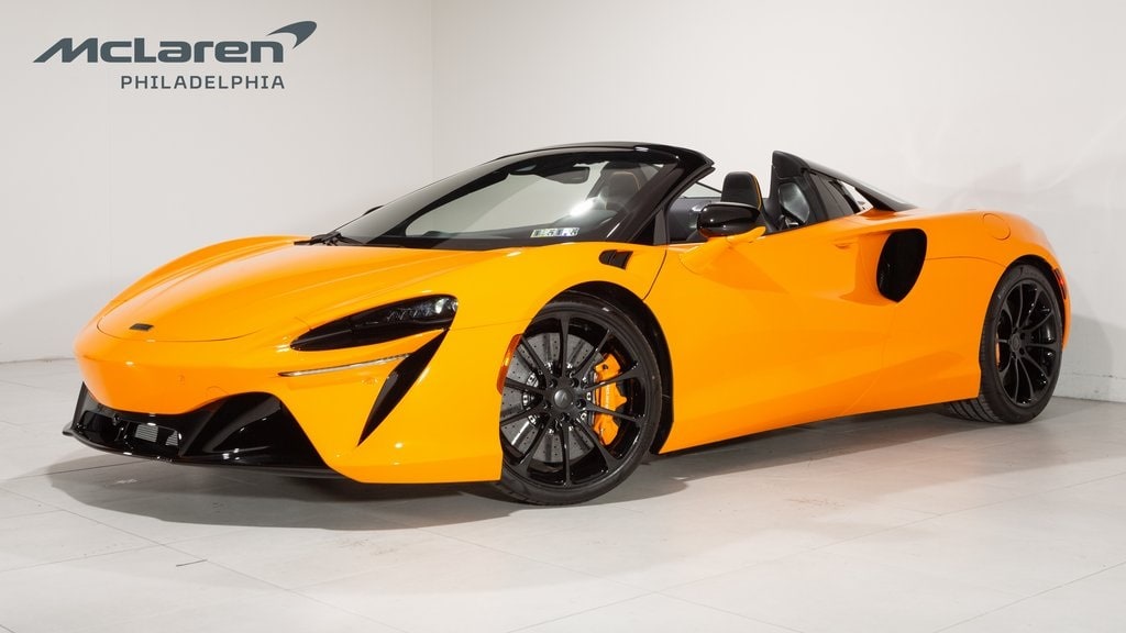2025 McLaren Artura Spider