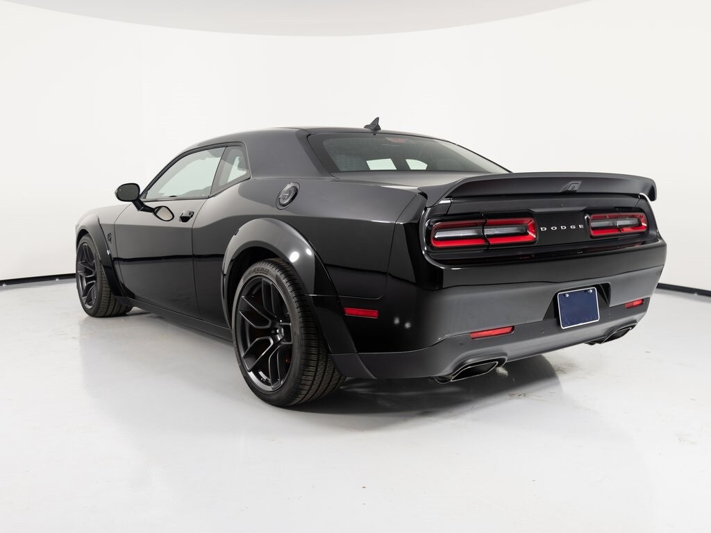 2023 Dodge Challenger SRT8 Hellcat Redeye Widebody photo 3