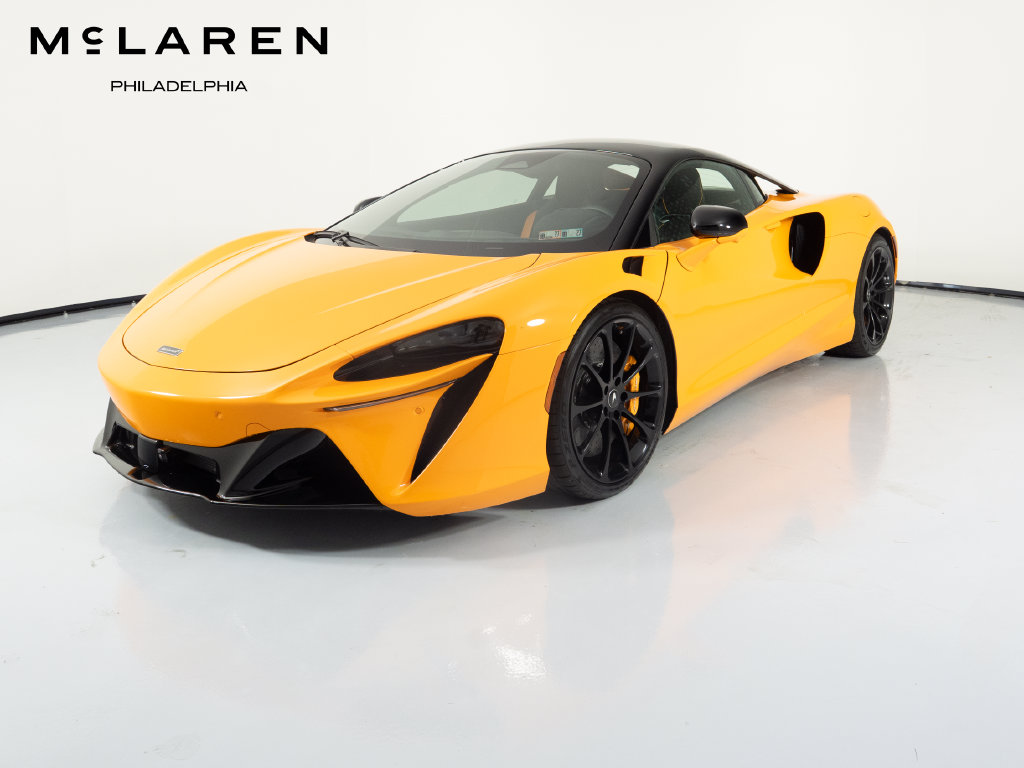  McLaren Artura