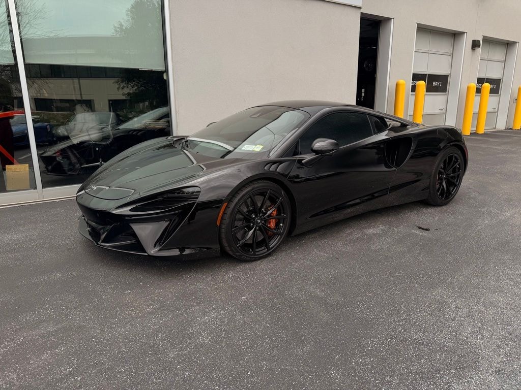 Used 2023 McLaren Artura Coupe