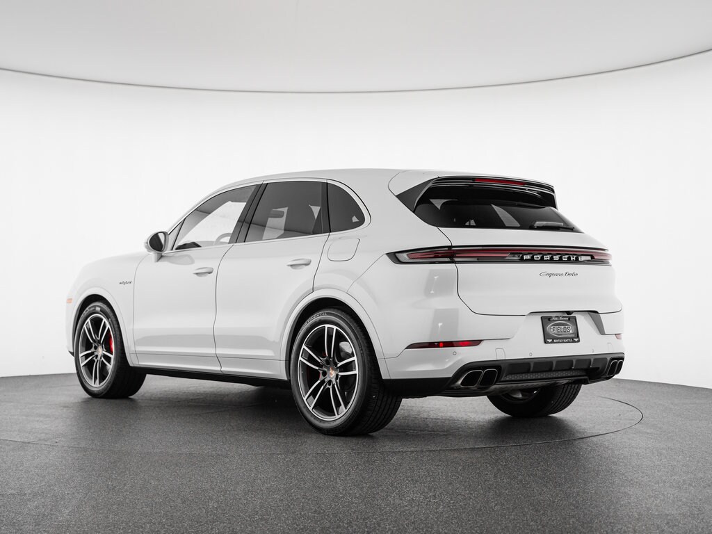 Used 2024 Porsche Cayenne Turbo E-Hybrid Turbo E-Hybrid AWD