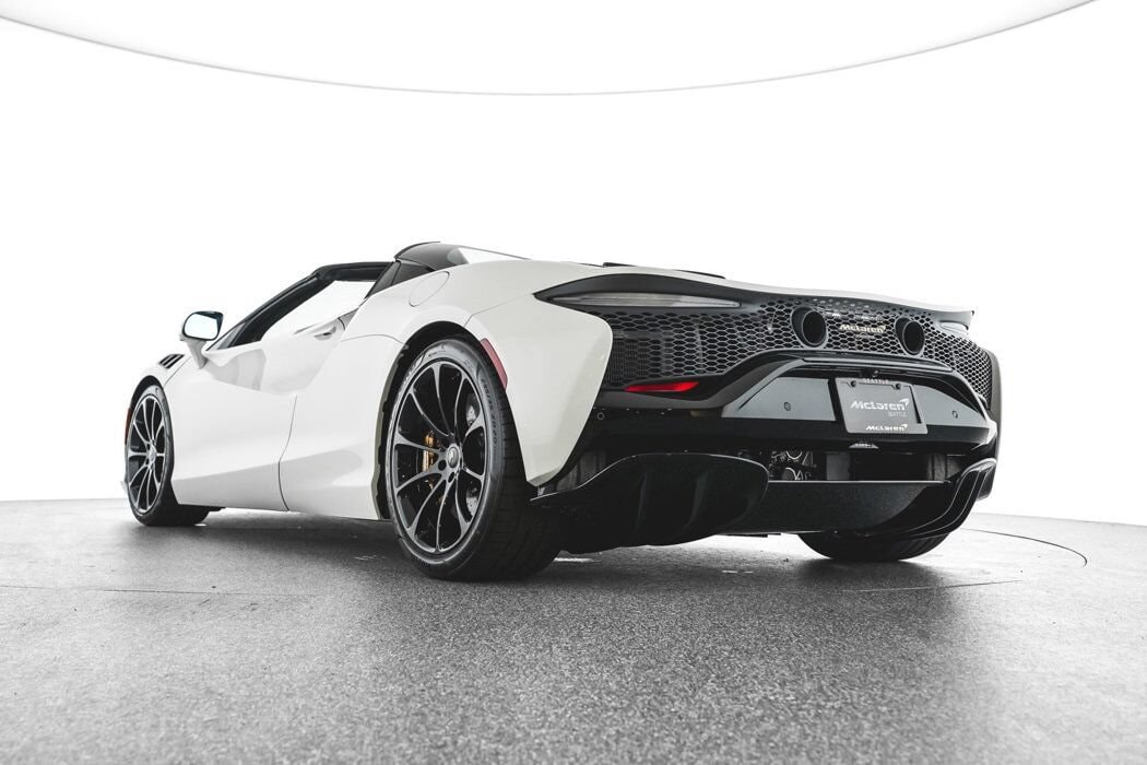 2025 McLaren Artura Vision - Photo 40