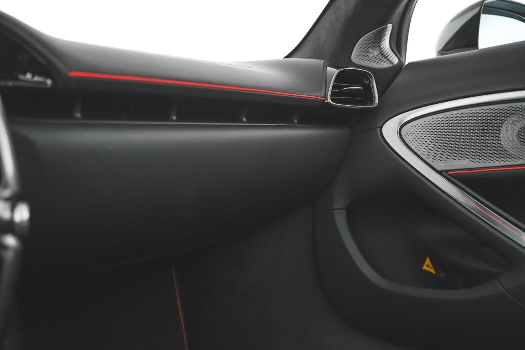 2025 McLaren Artura Vision - Photo 23
