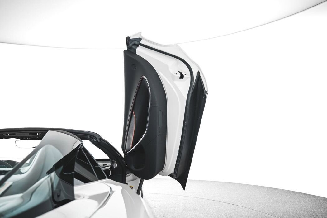 2025 McLaren Artura - Photo 38