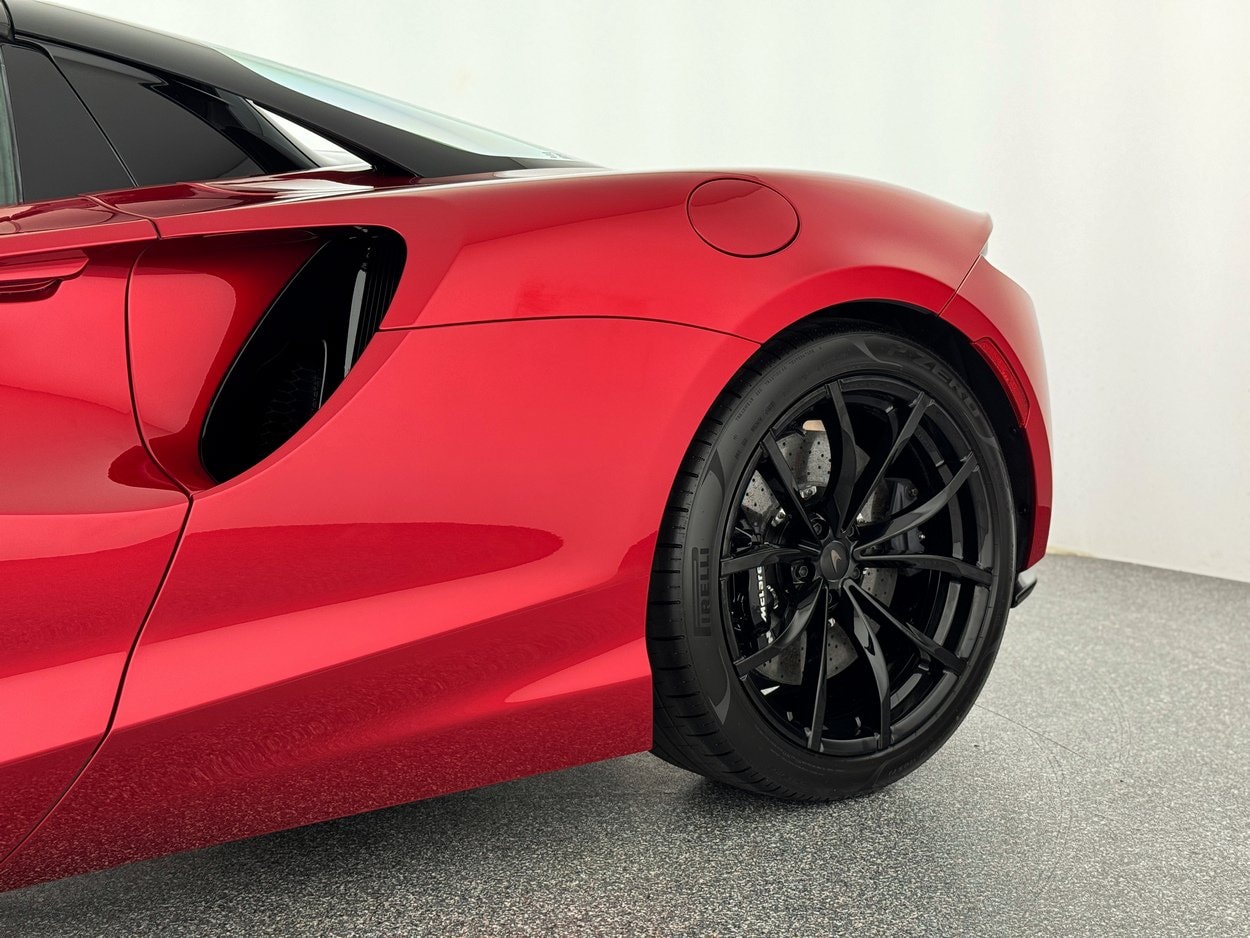 2025 McLaren Artura Performance - Photo 41