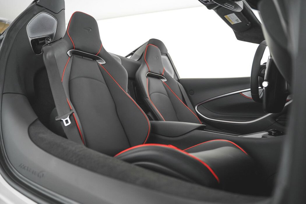 2025 McLaren Artura Vision - Photo 37