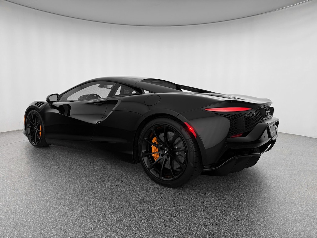 New 2025 McLaren Artura TechLux Coupe