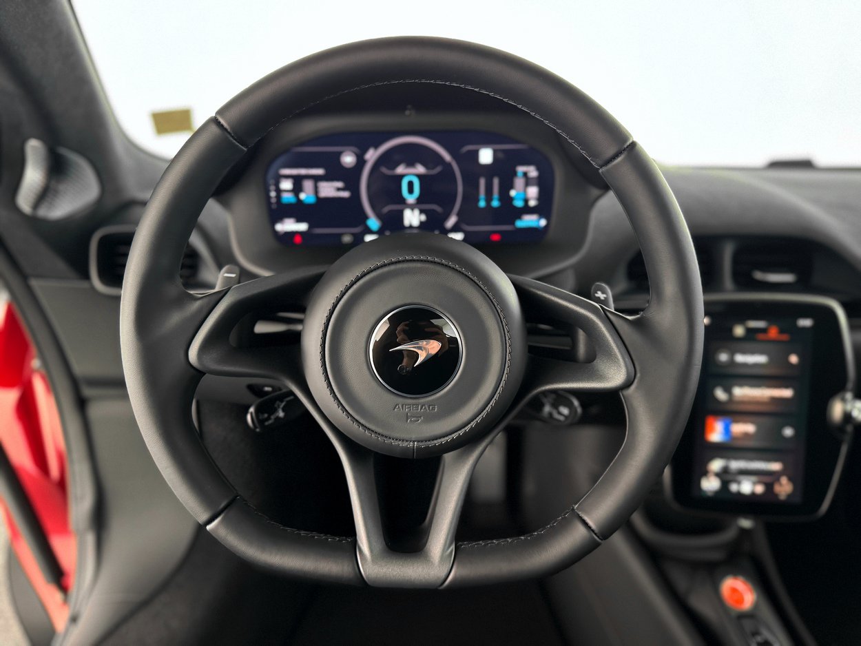 2025 McLaren Artura Performance - Photo 6