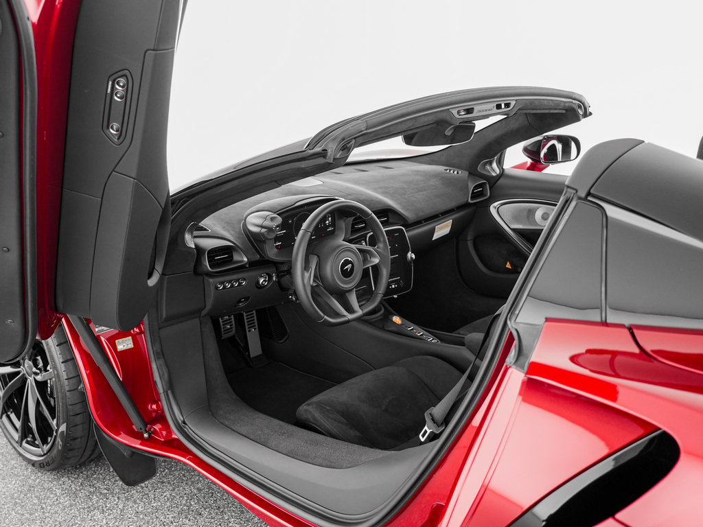 2025 McLaren Artura Performance - Photo 21