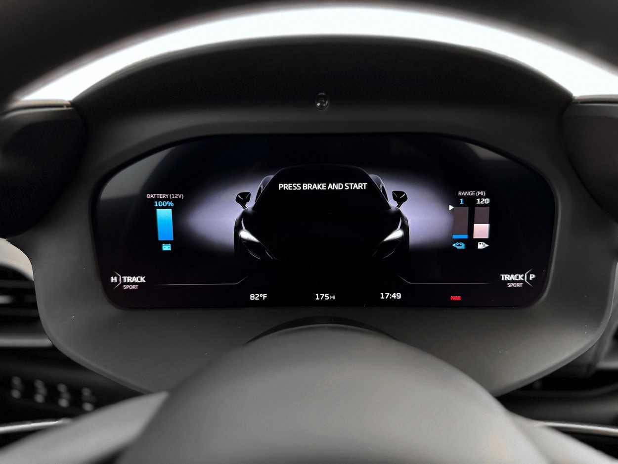 2025 McLaren Artura Performance - Photo 11