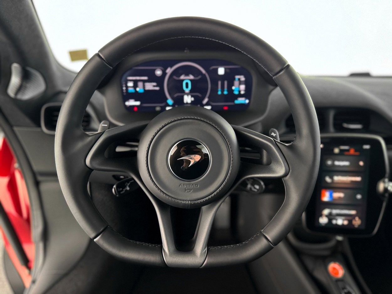 2025 McLaren Artura Performance - Photo 6