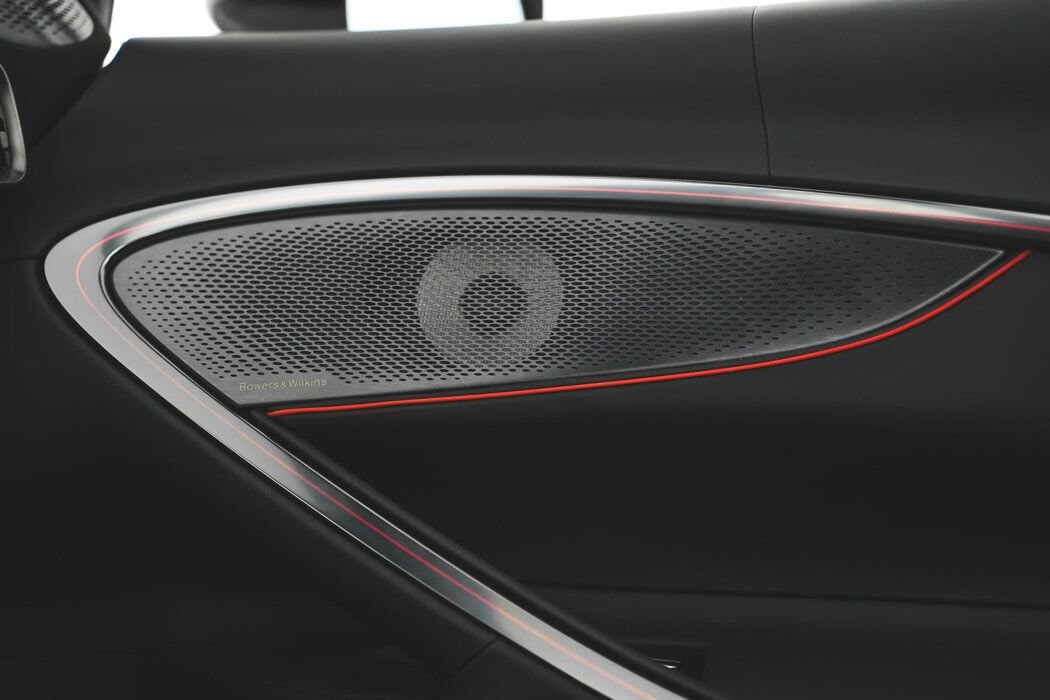 2025 McLaren Artura - Photo 22