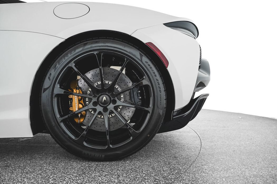 2025 McLaren Artura Vision - Photo 46