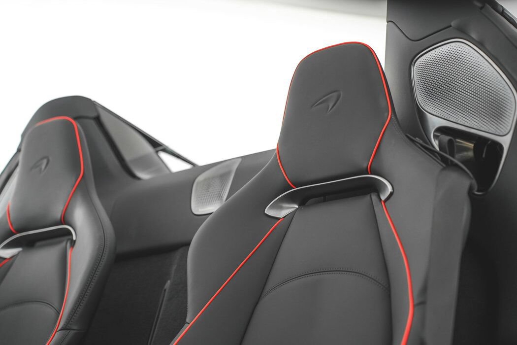 2025 McLaren Artura Vision - Photo 32
