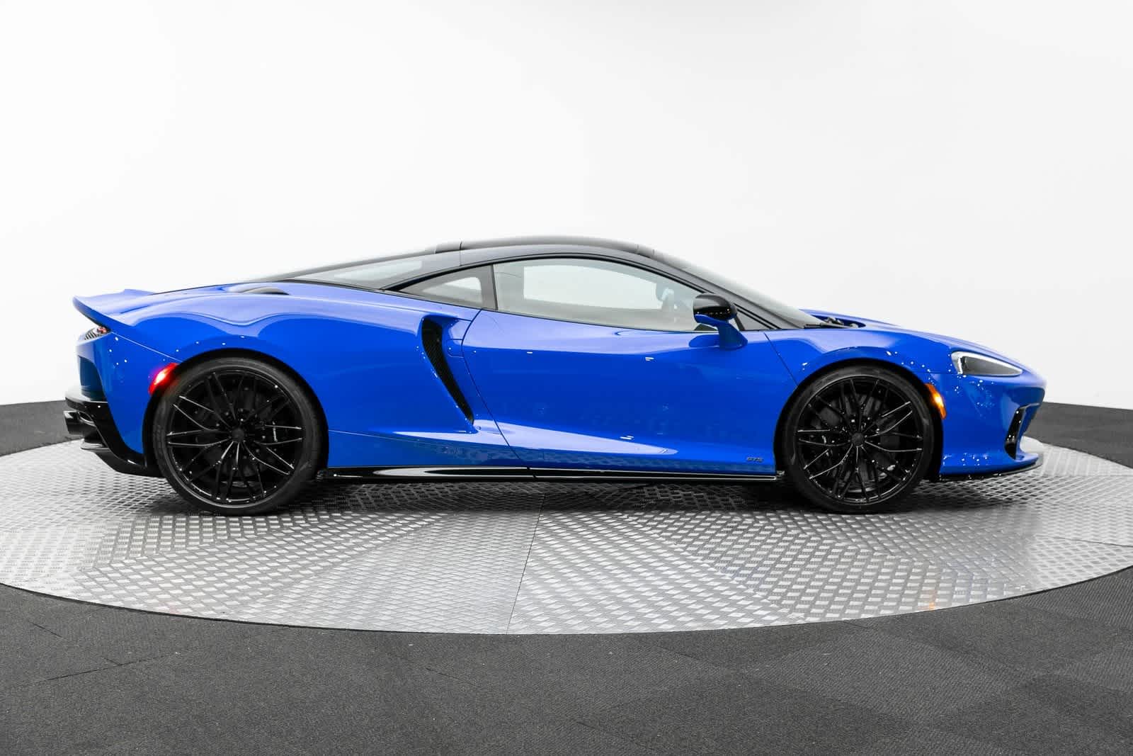 Thumbnail: 2025 Mclaren GTS - 41