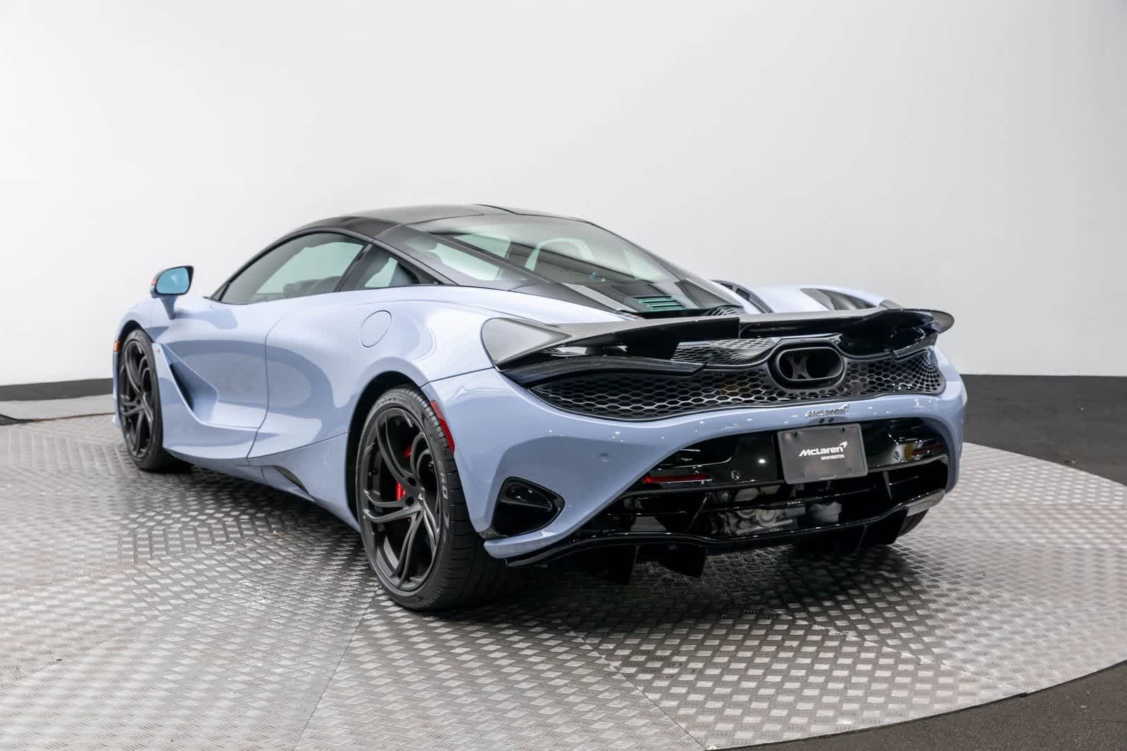 Thumbnail: 2026 Mclaren 750S - 4