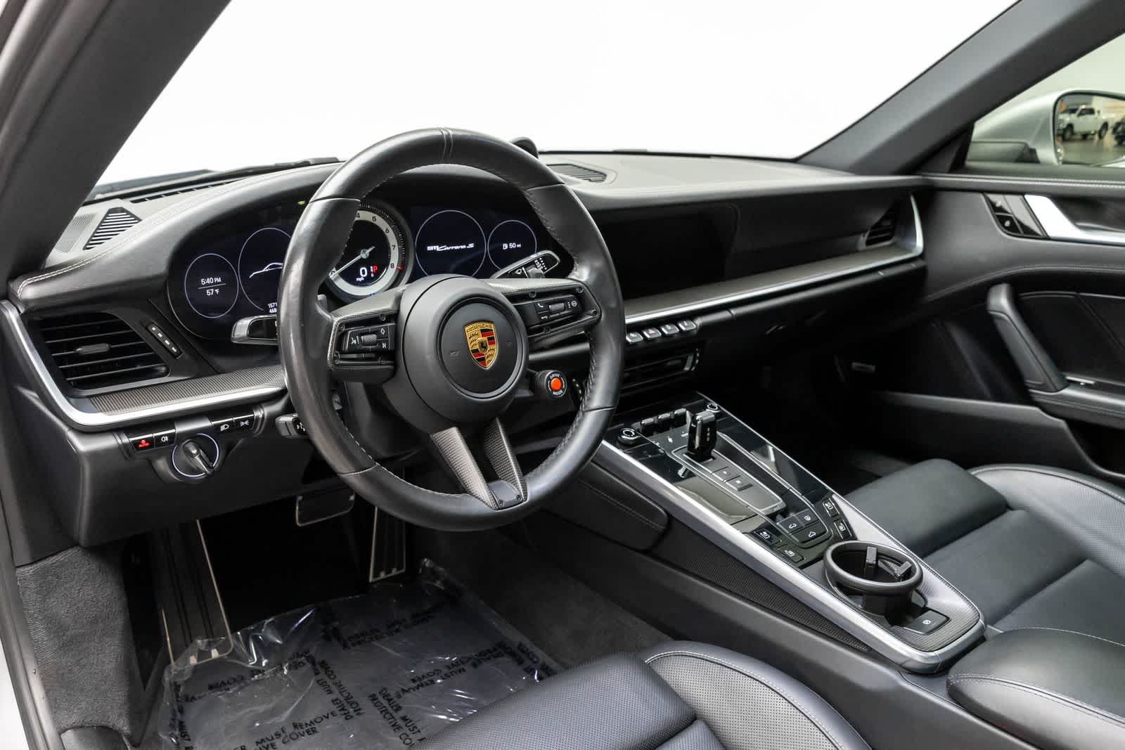 Thumbnail: 2020 Porsche 911 - 2