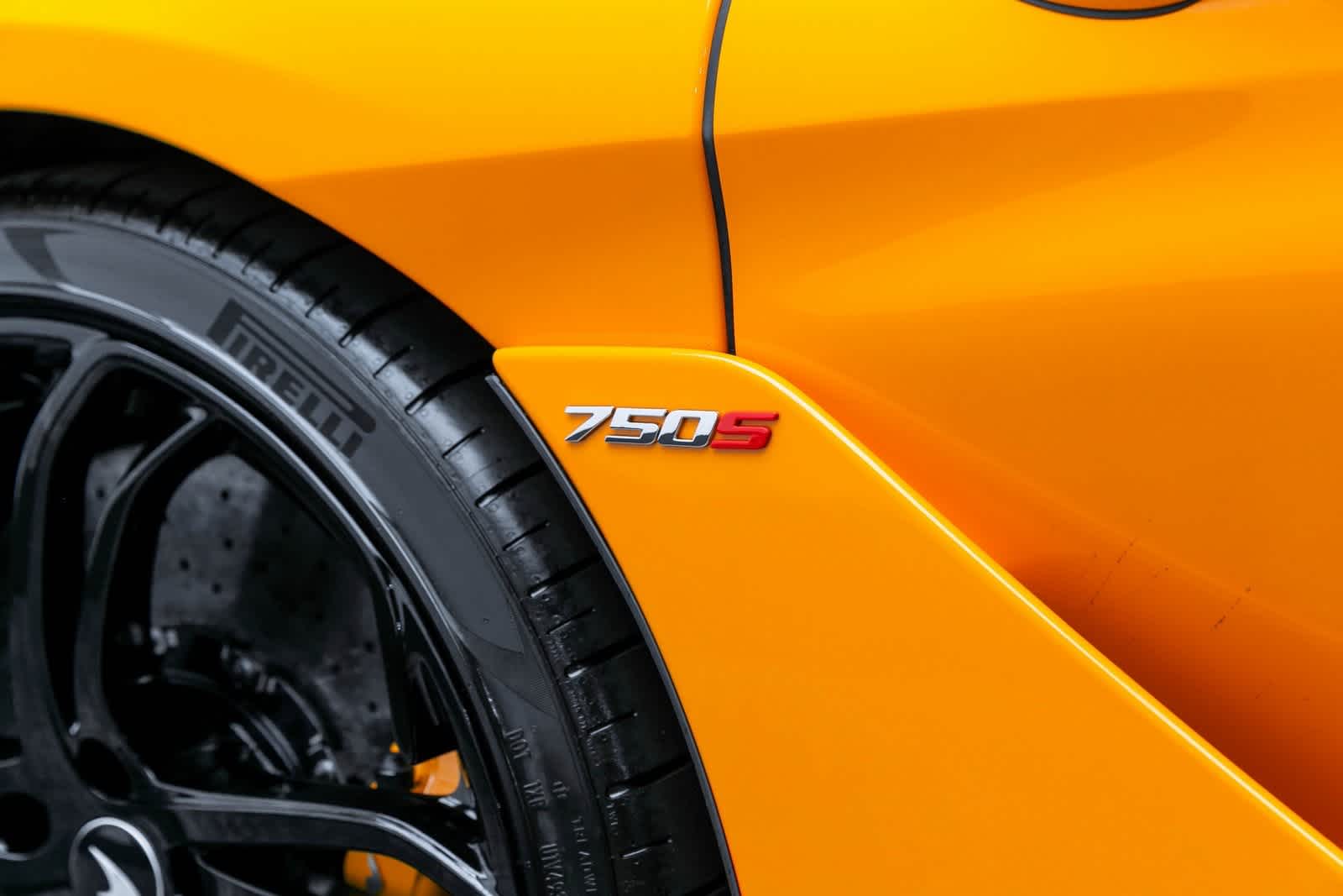 Thumbnail: 2025 Mclaren 750S - 45