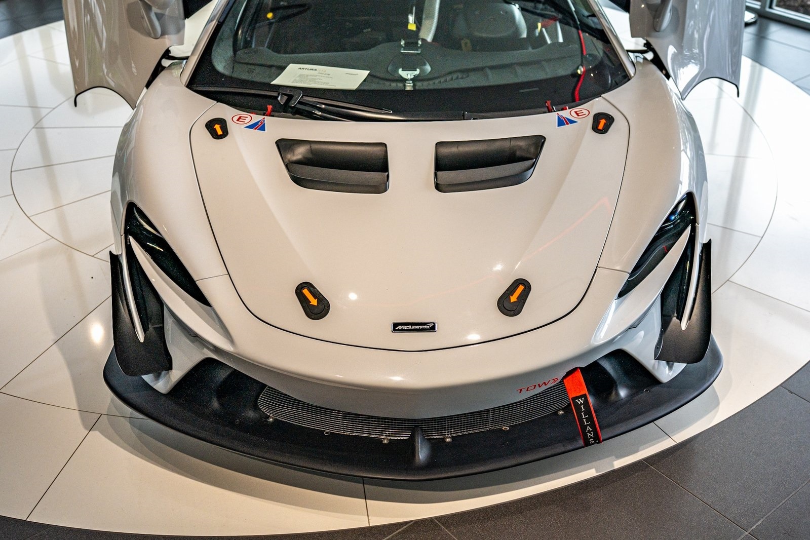 Thumbnail: 2023 Mclaren Artura - 3