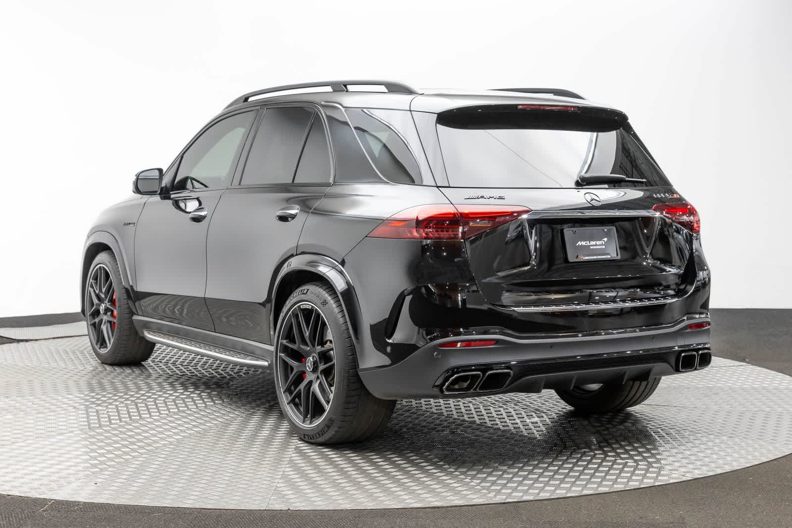 Thumbnail: 2025 Mercedes-Benz GL-Class - 4