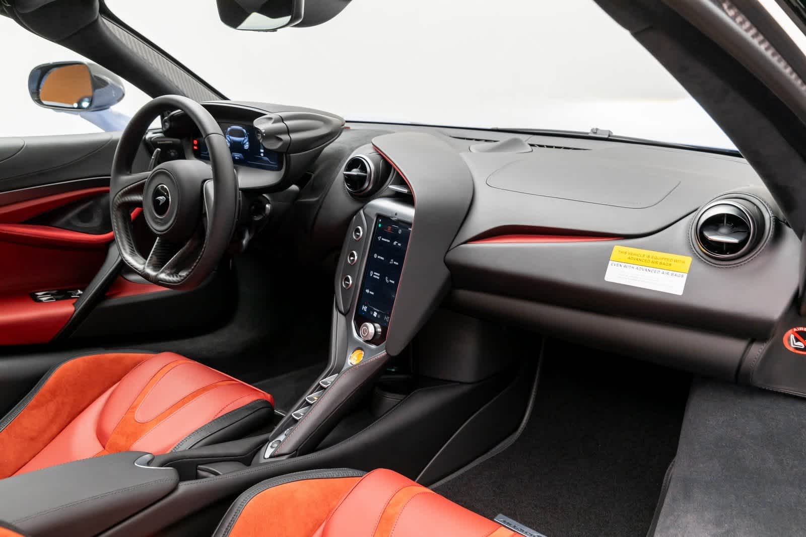 Thumbnail: 2026 Mclaren 750S - 39