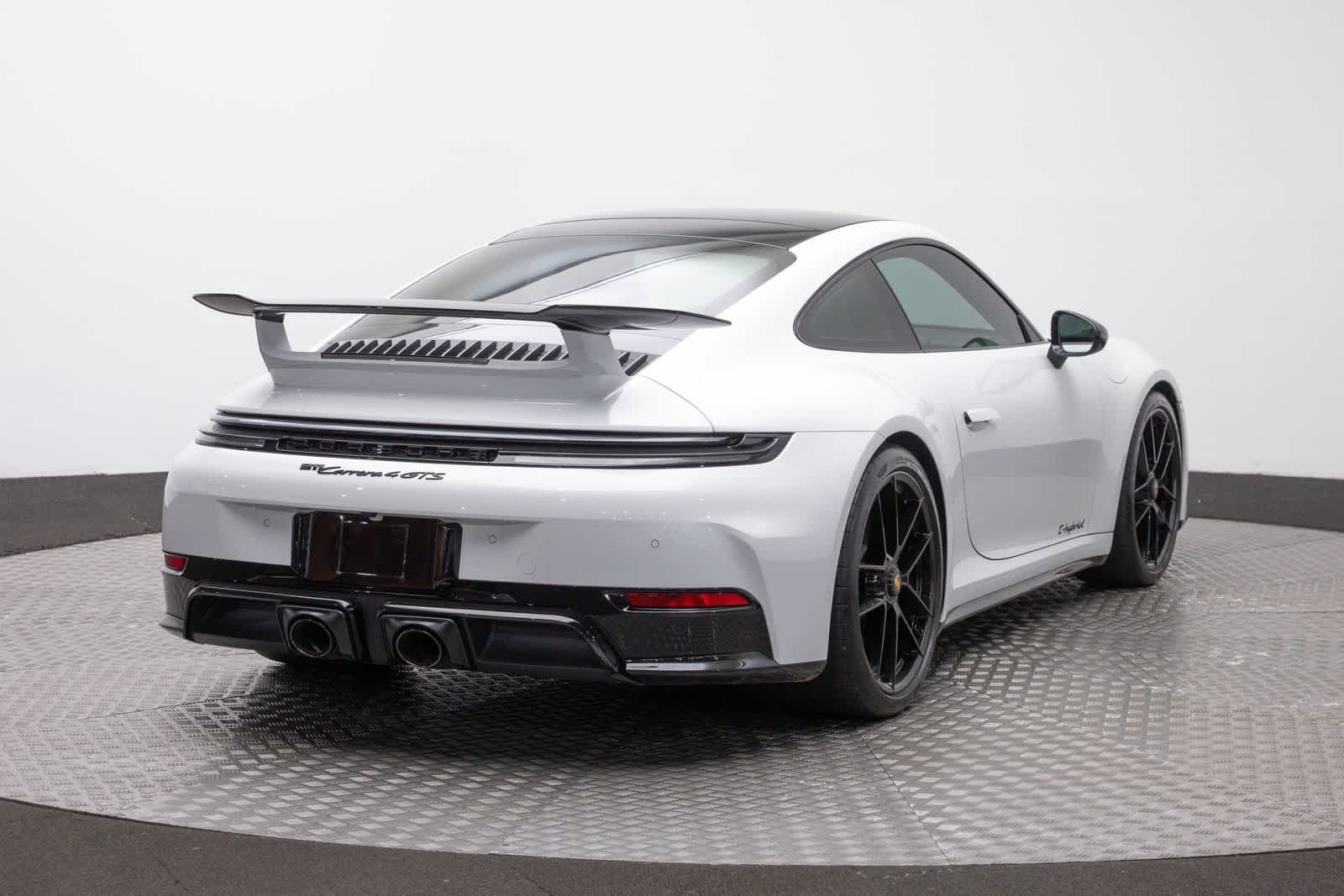 Thumbnail: 2025 Porsche 911 - 20