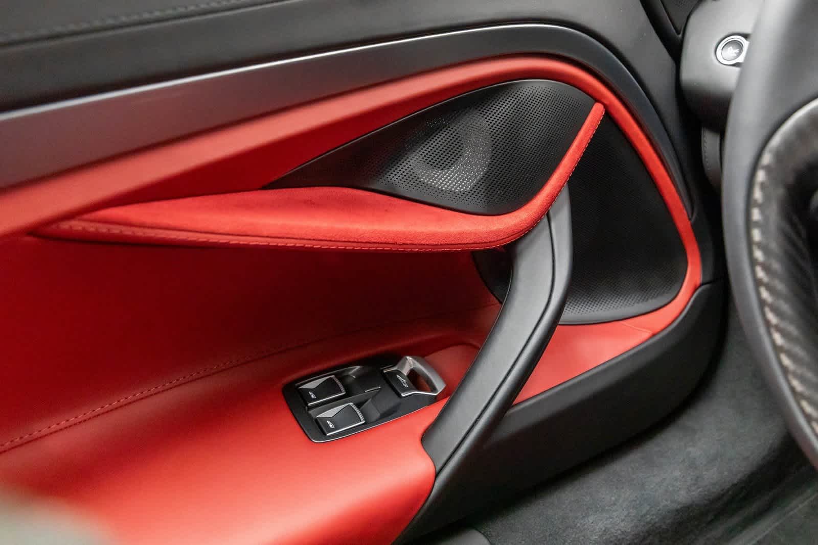 Thumbnail: 2026 Mclaren 750S - 26