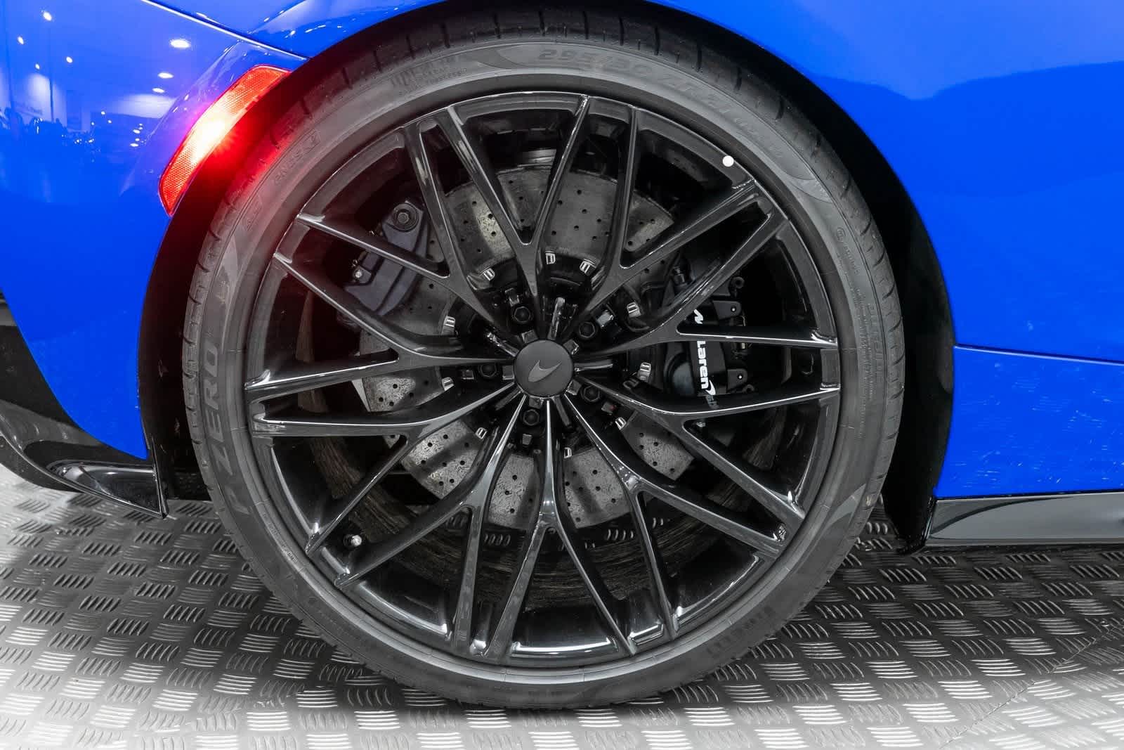 Thumbnail: 2025 Mclaren GTS - 38