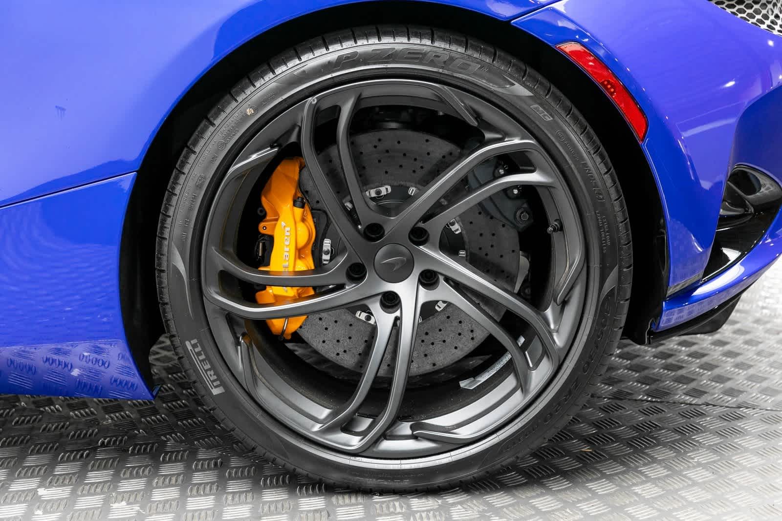 Thumbnail: 2025 Mclaren 750S - 44