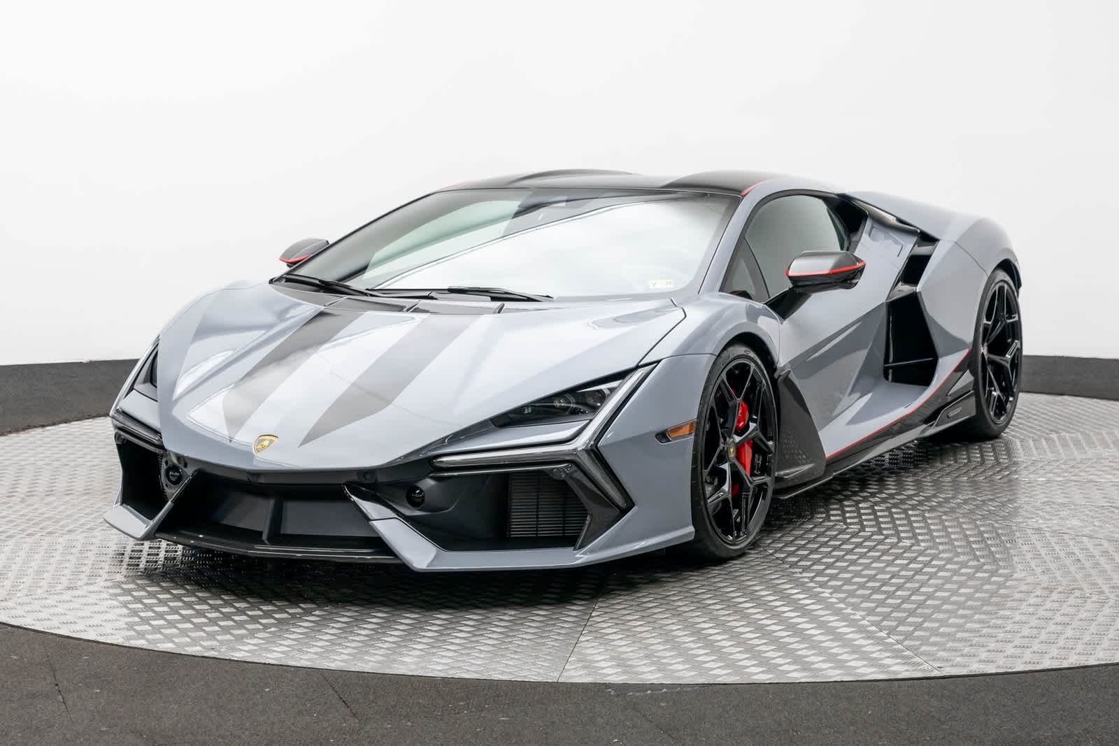 2024 Lamborghini Revuelto Base