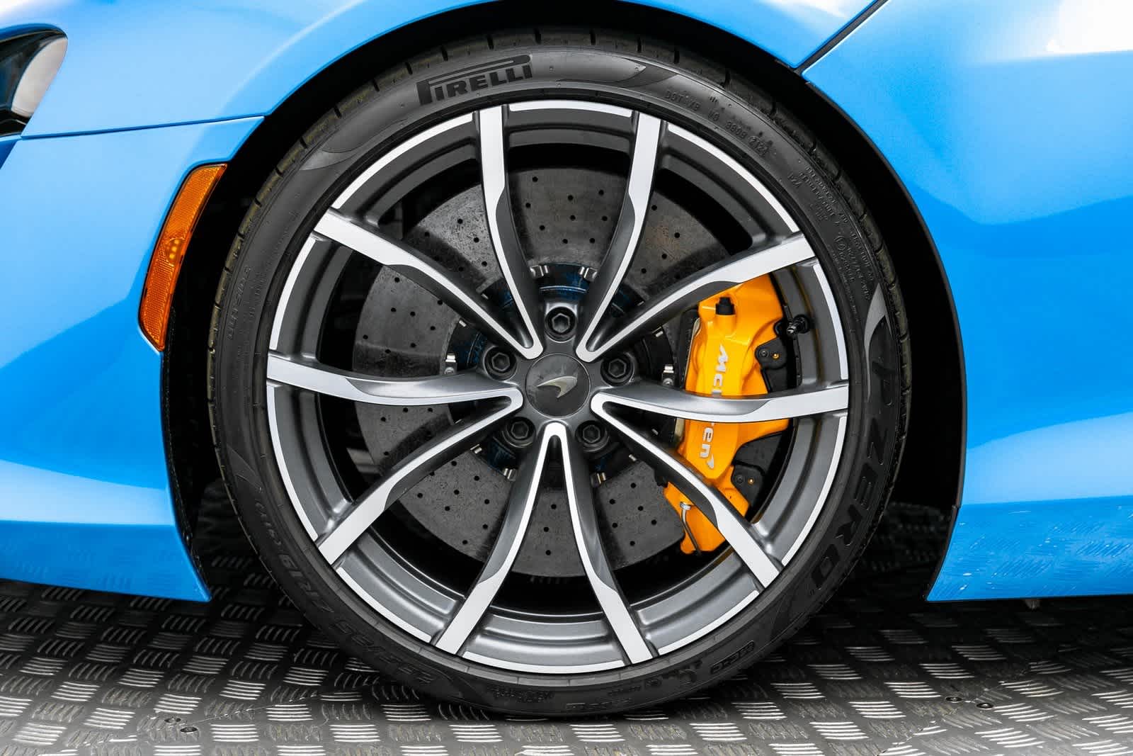 Thumbnail: 2025 Mclaren Artura - 8
