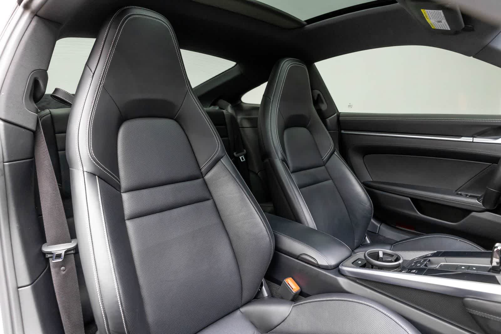 Thumbnail: 2020 Porsche 911 - 14