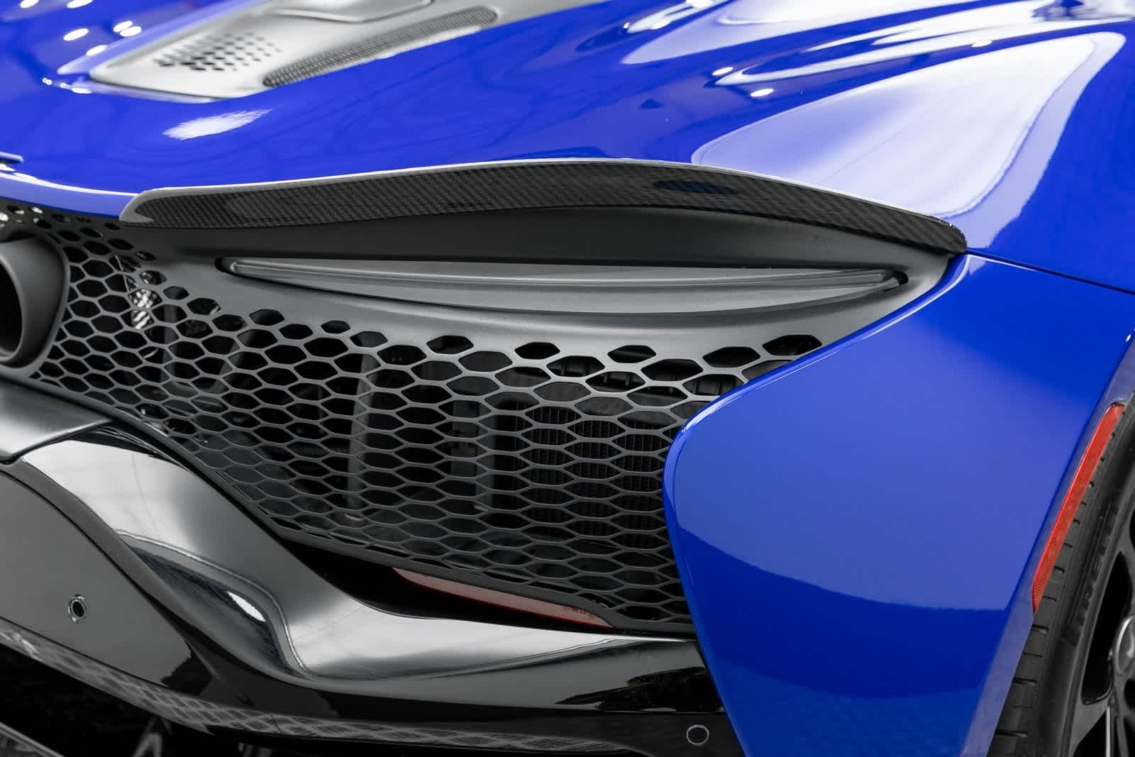 Thumbnail: 2025 Mclaren Artura - 44