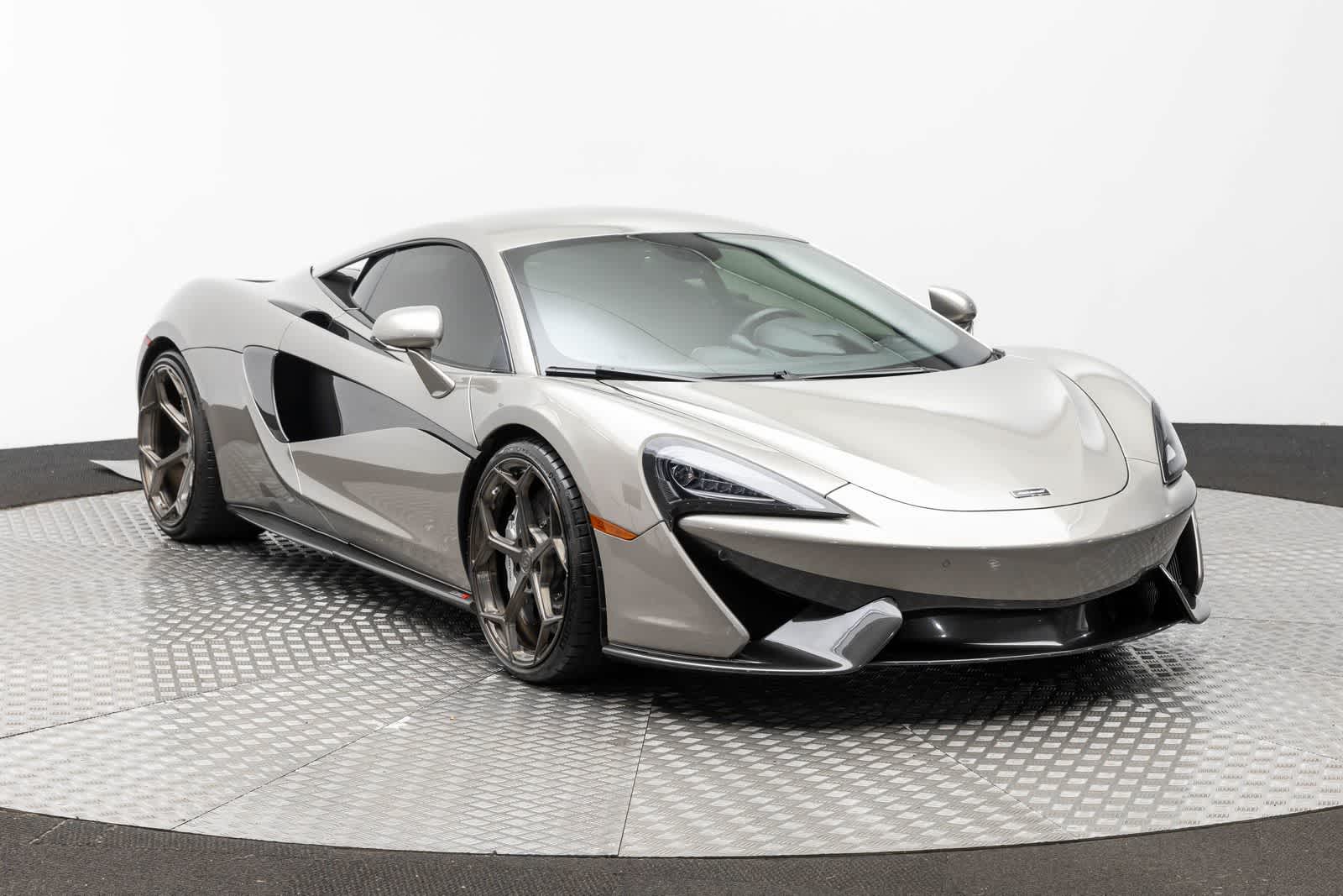 Thumbnail: 2017 Mclaren  - 41