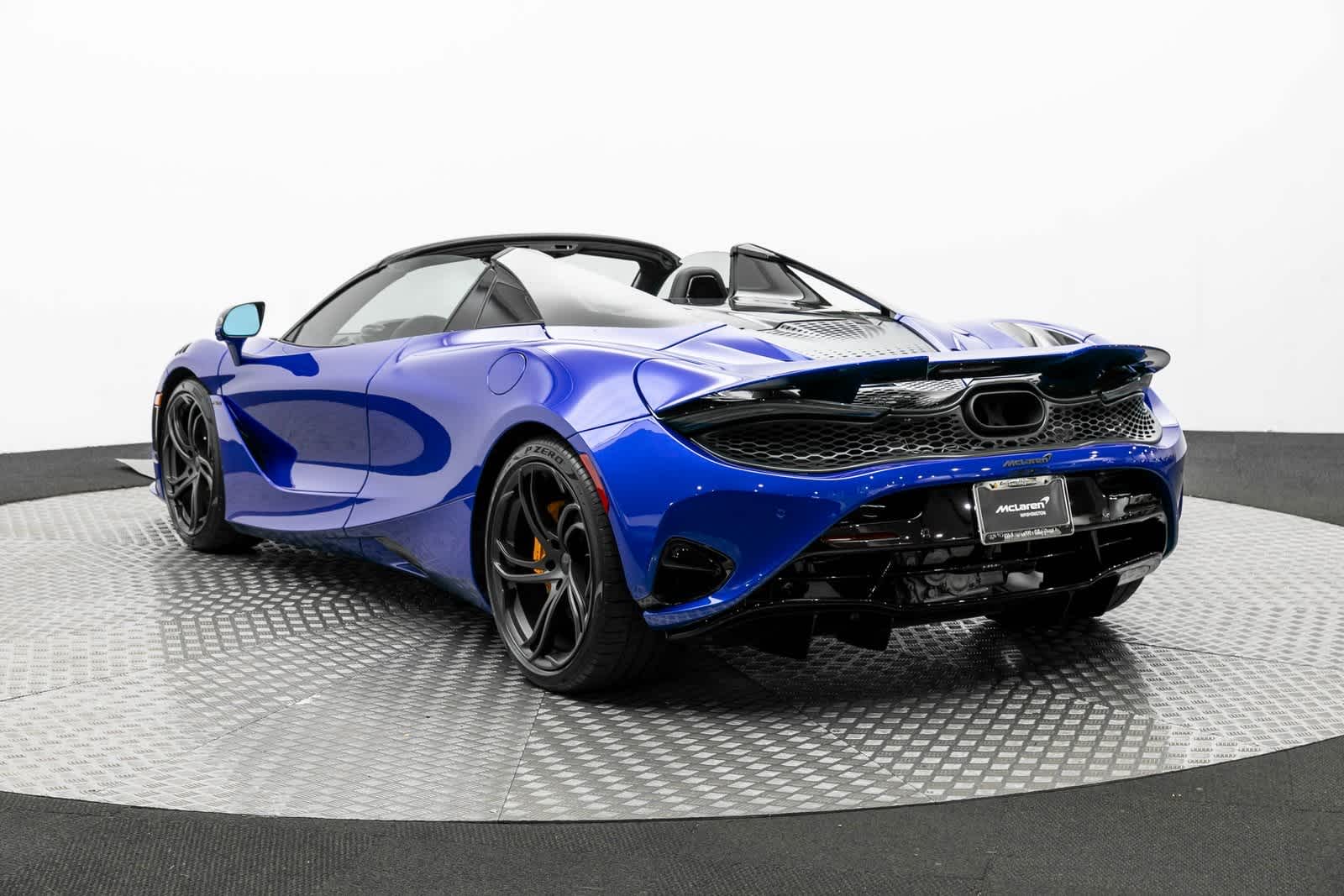 Thumbnail: 2025 Mclaren 750S - 15