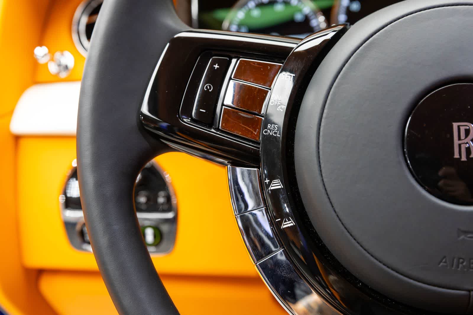 Thumbnail: 2023 Rolls-Royce Phantom - 16