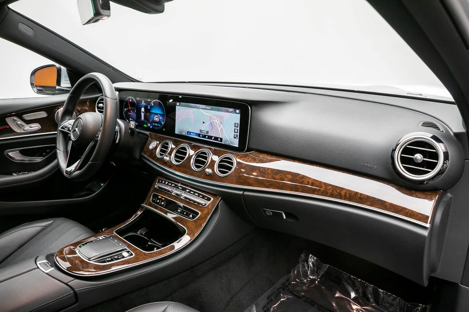 Thumbnail: 2021 Mercedes-Benz E-Class - 41