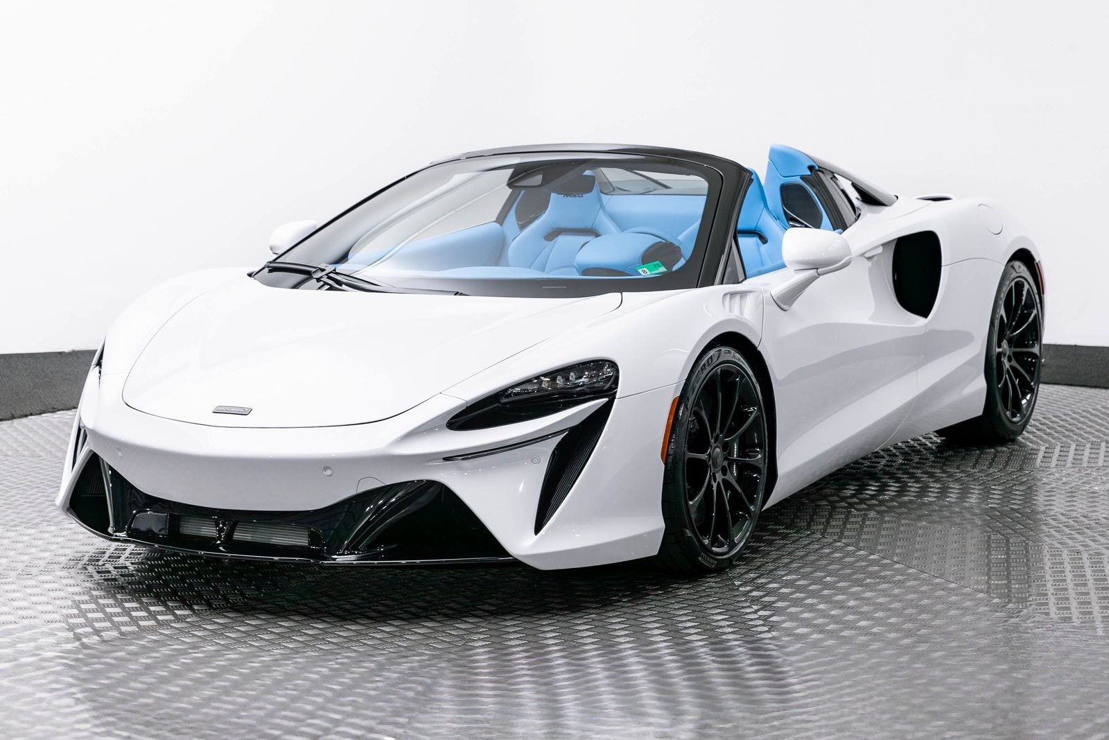 Thumbnail: 2026 Mclaren Artura - 1