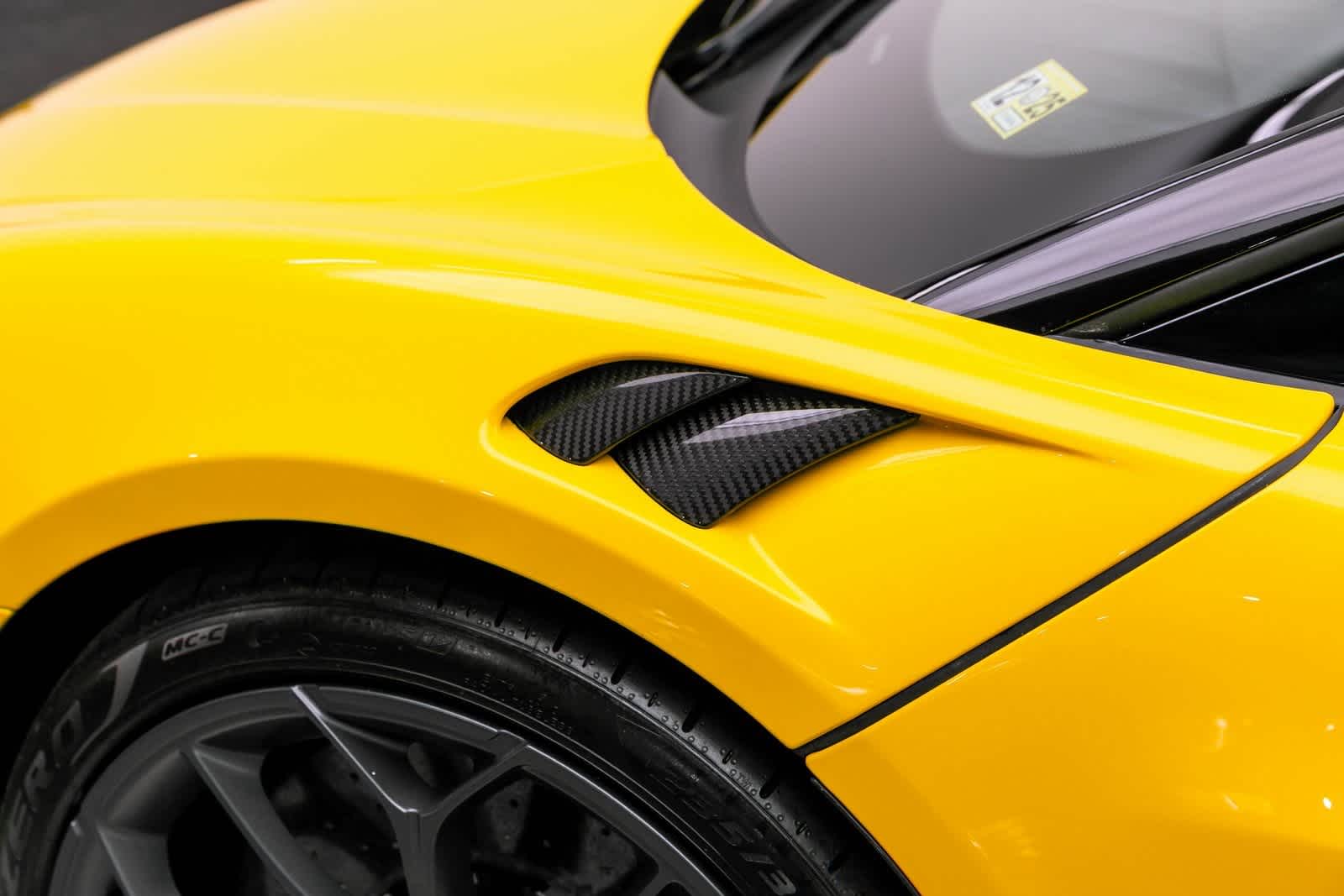 Thumbnail: 2025 Mclaren Artura - 51