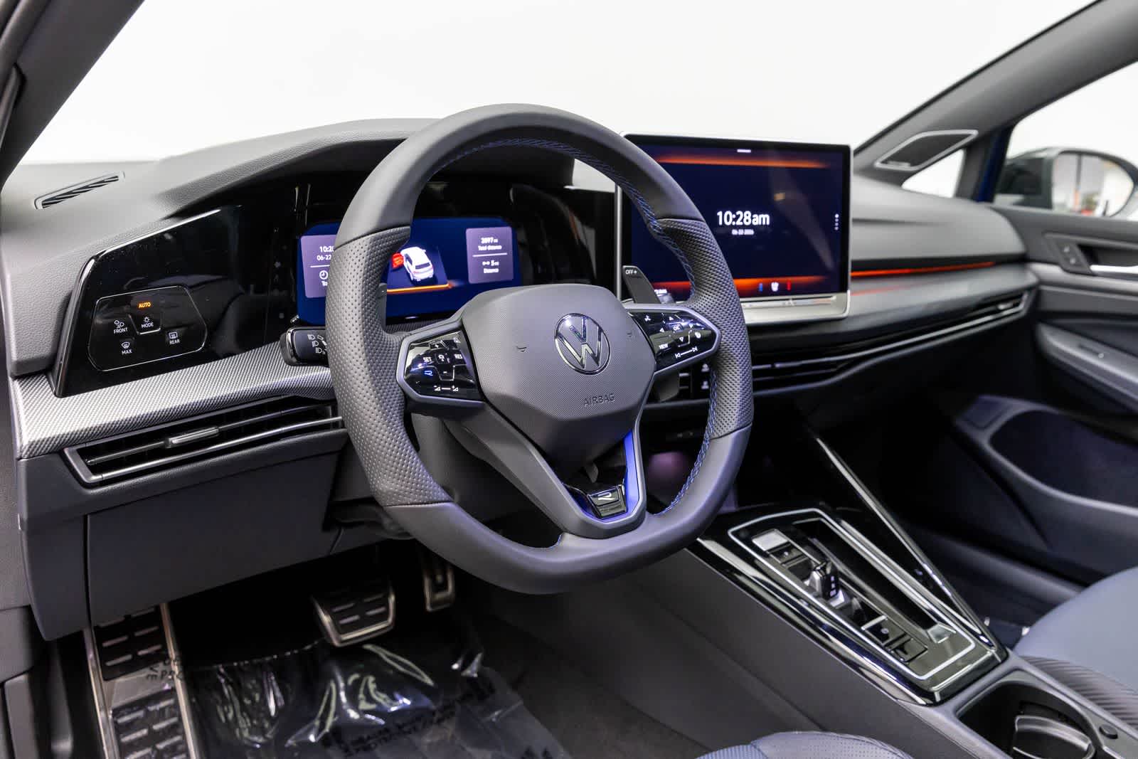 Thumbnail: 2026 Volkswagen Golf - 2