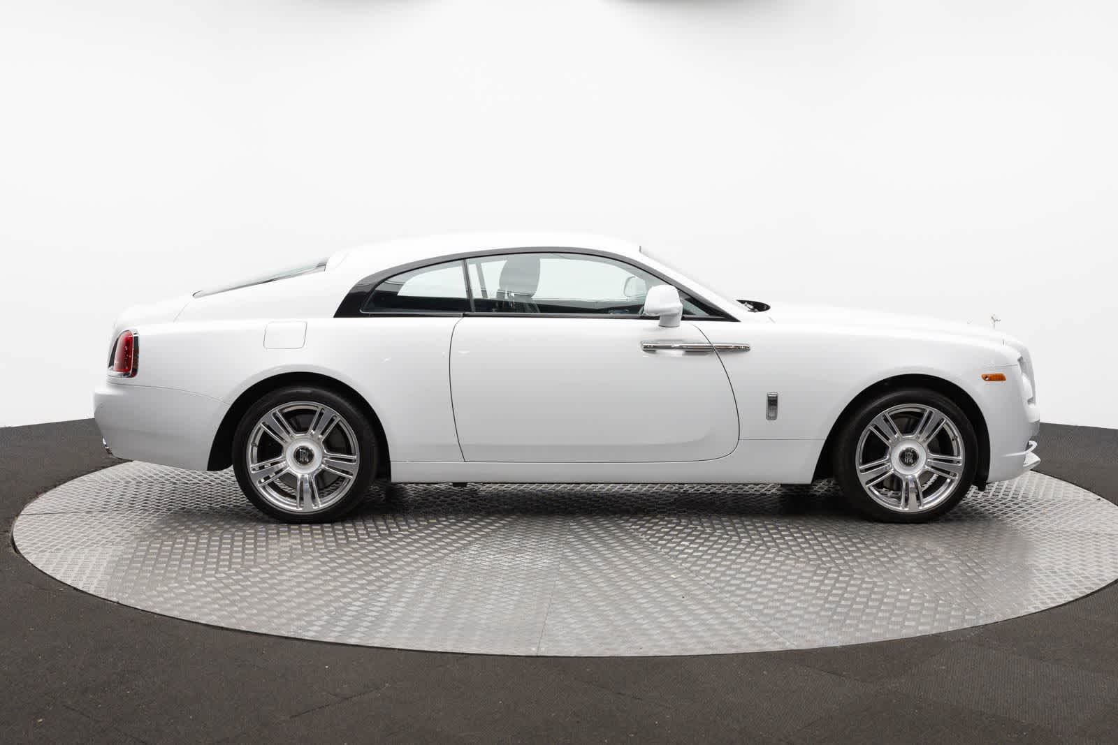 Thumbnail: 2018 Rolls-Royce Wraith - 24