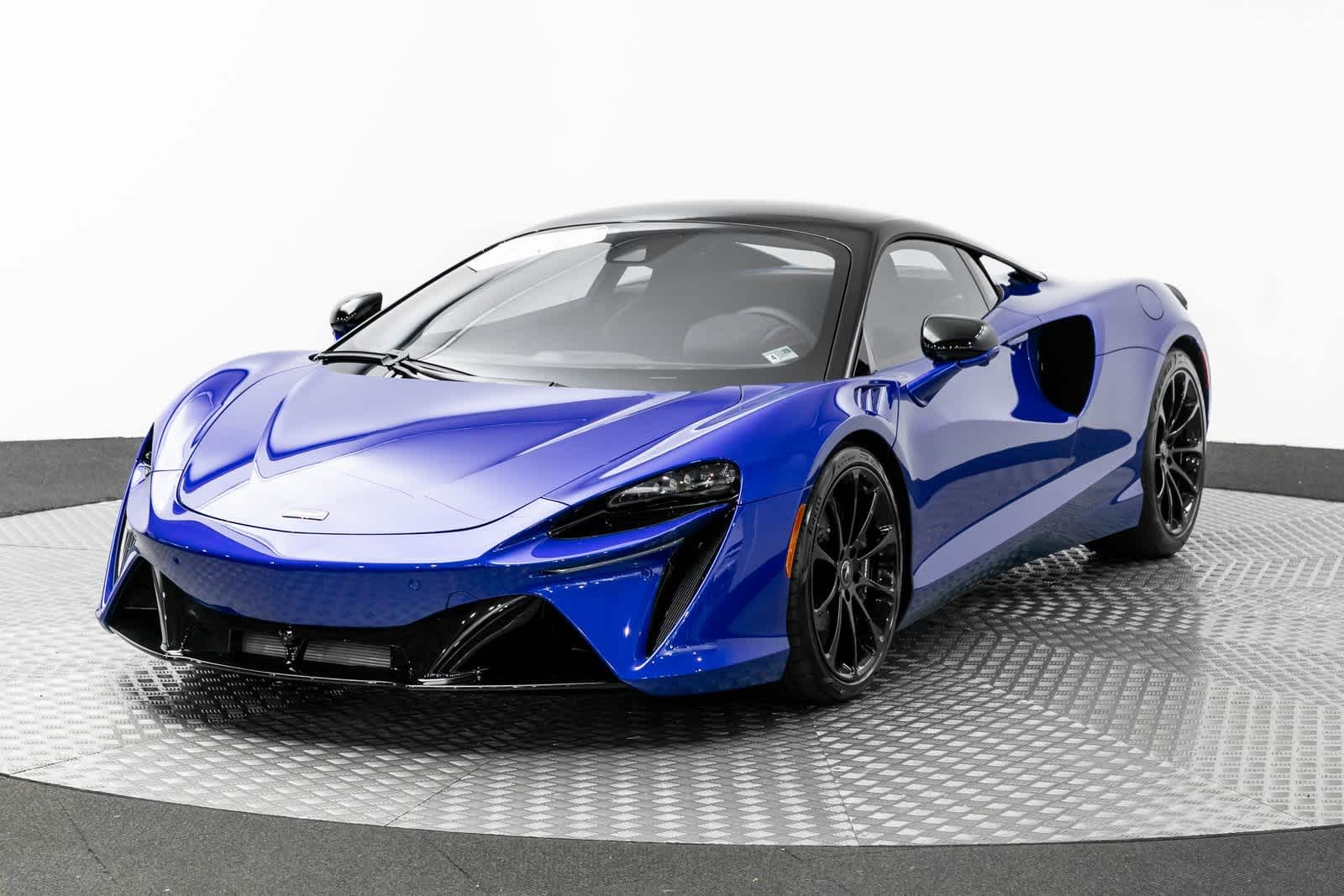 2025 Mclaren Artura  -
                  Sterling, VA
