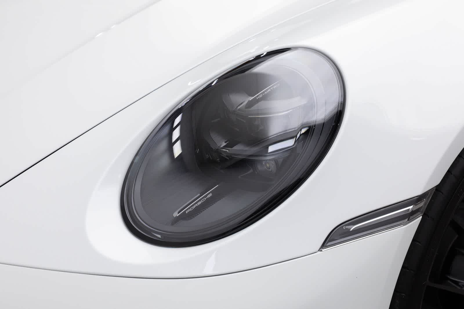 Thumbnail: 2025 Porsche 911 - 46