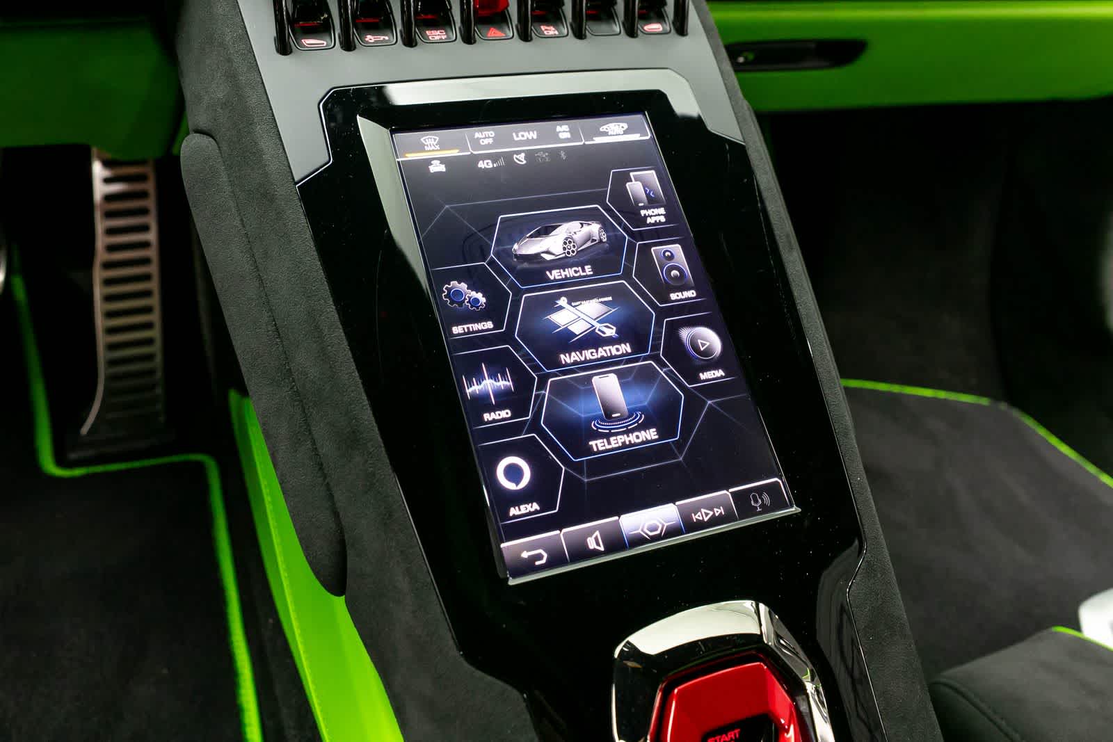 Thumbnail: 2024 Lamborghini Huracan - 14