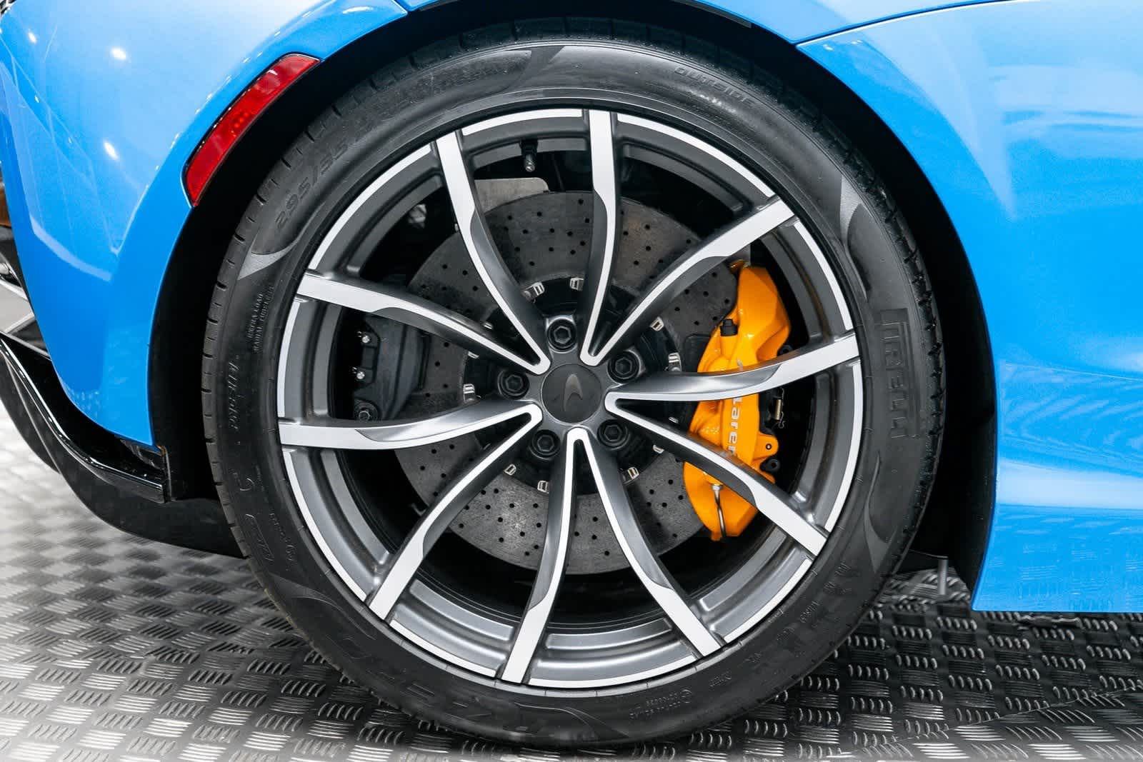 Thumbnail: 2025 Mclaren Artura - 38