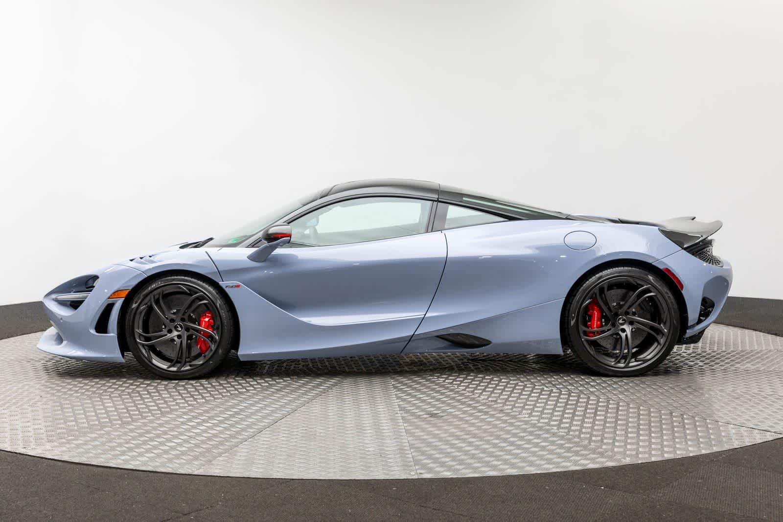 Thumbnail: 2026 Mclaren 750S - 3
